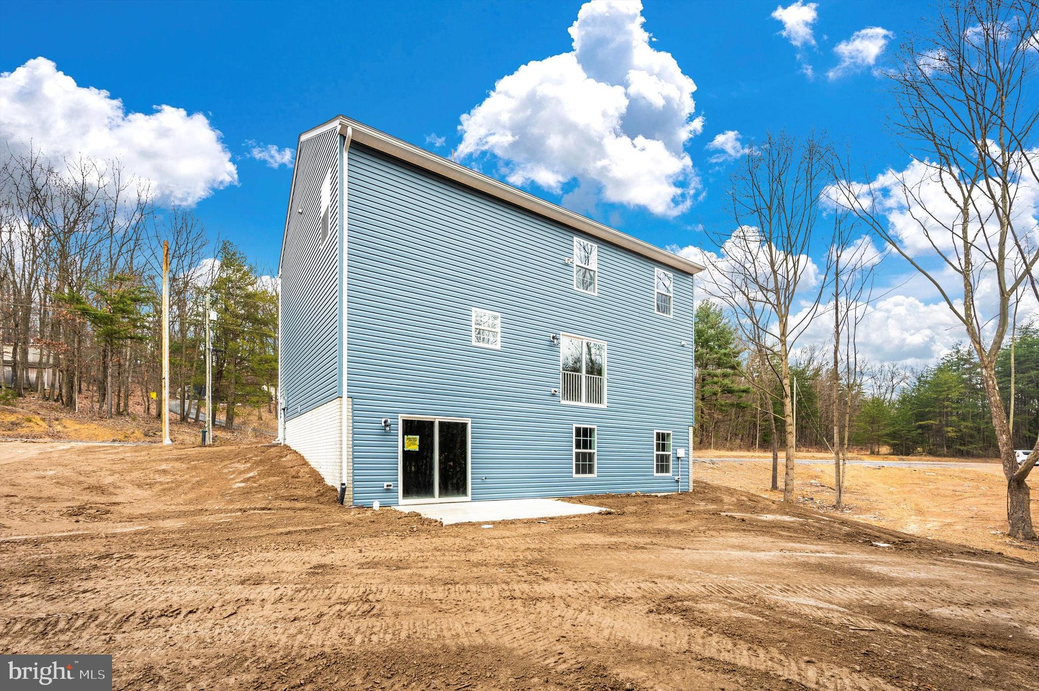 KATES HOLLOW ACRES - Residential