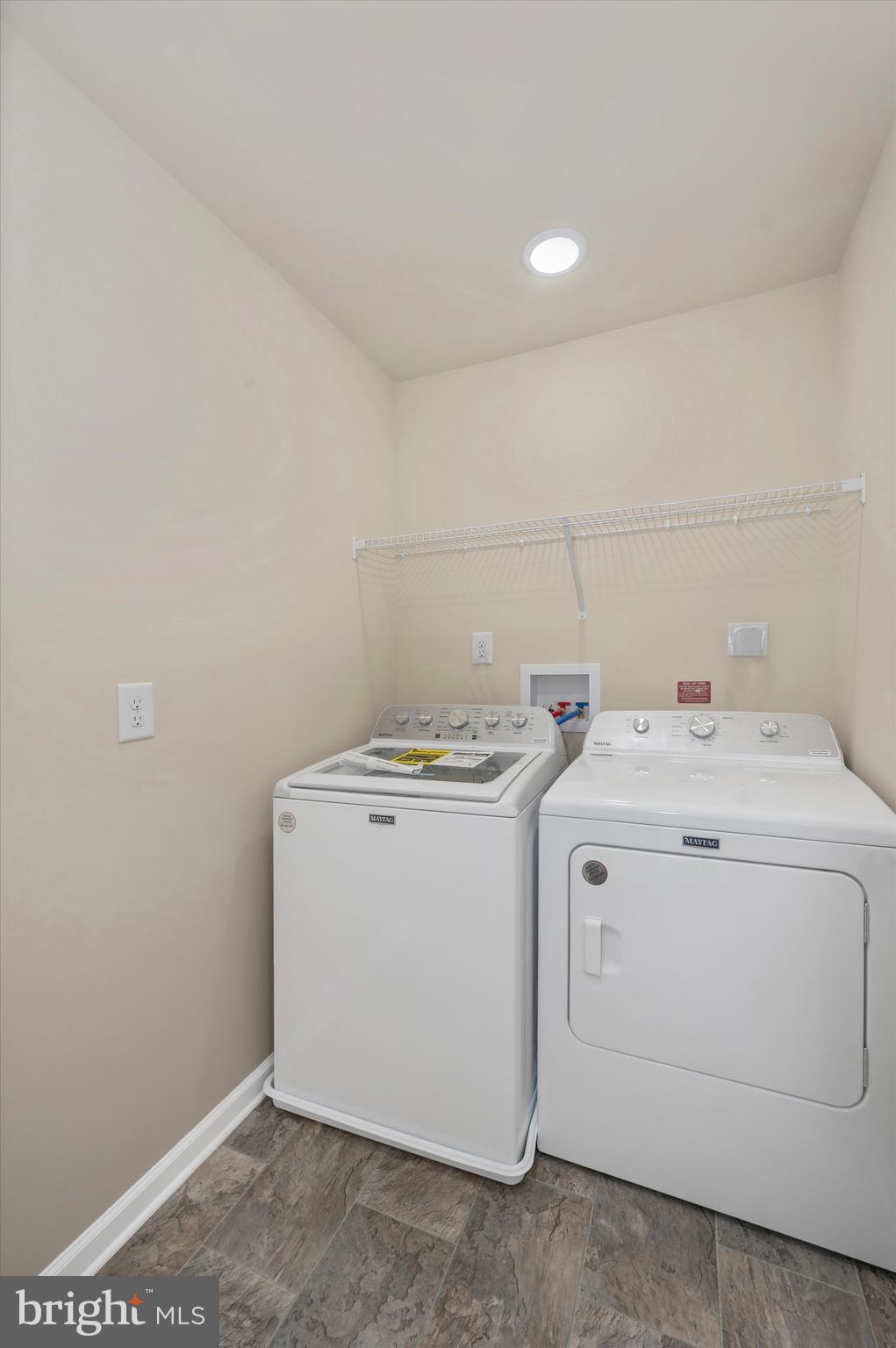 KATES HOLLOW ACRES - Residential