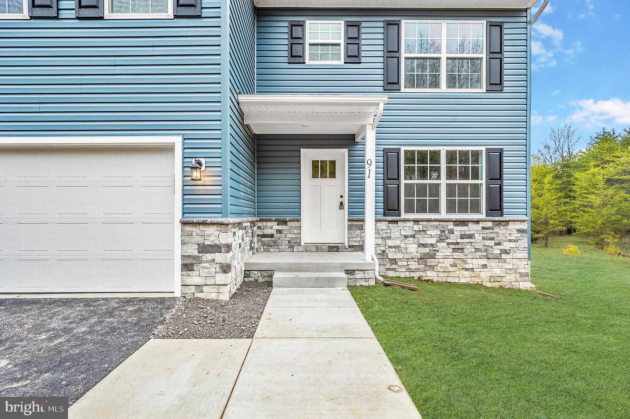 KATES HOLLOW ACRES - Residential