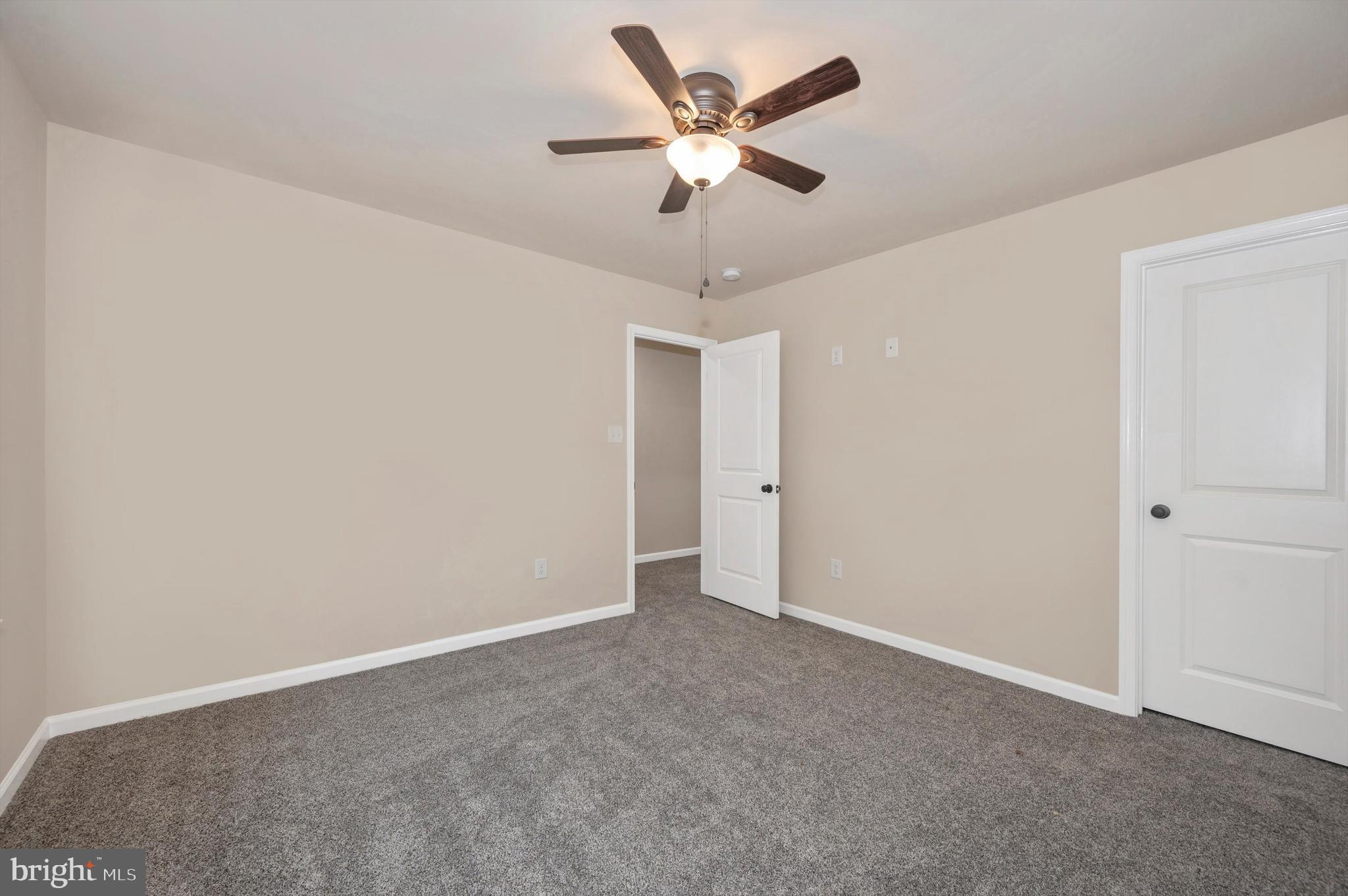 KATES HOLLOW ACRES - Residential