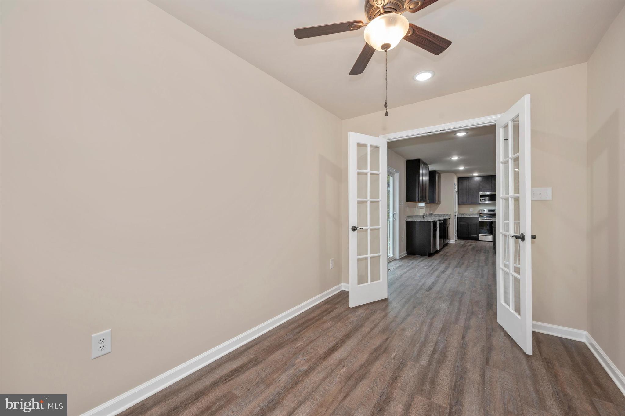 KATES HOLLOW ACRES - Residential