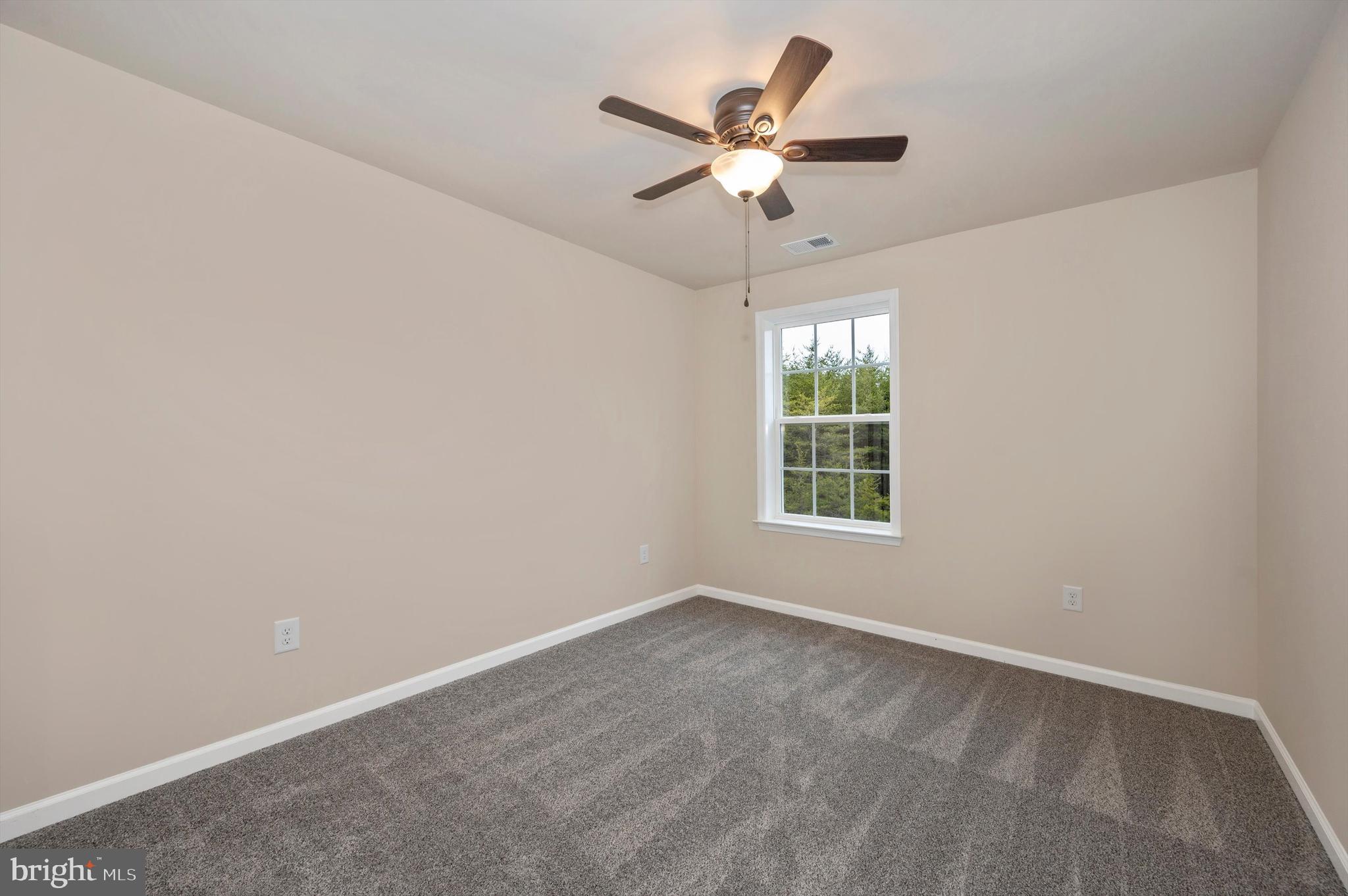 KATES HOLLOW ACRES - Residential