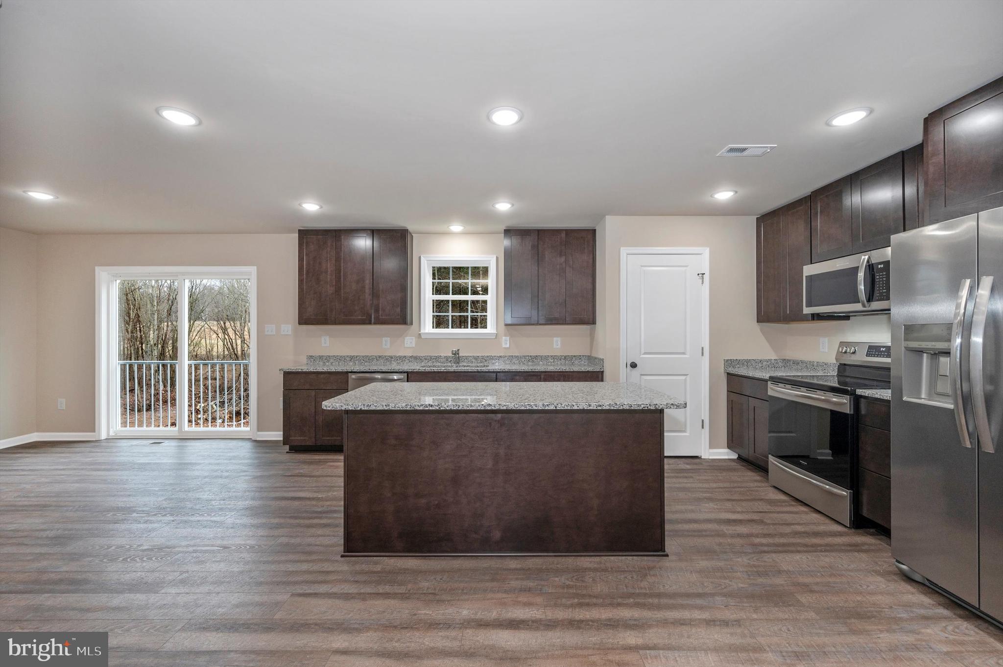 KATES HOLLOW ACRES - Residential