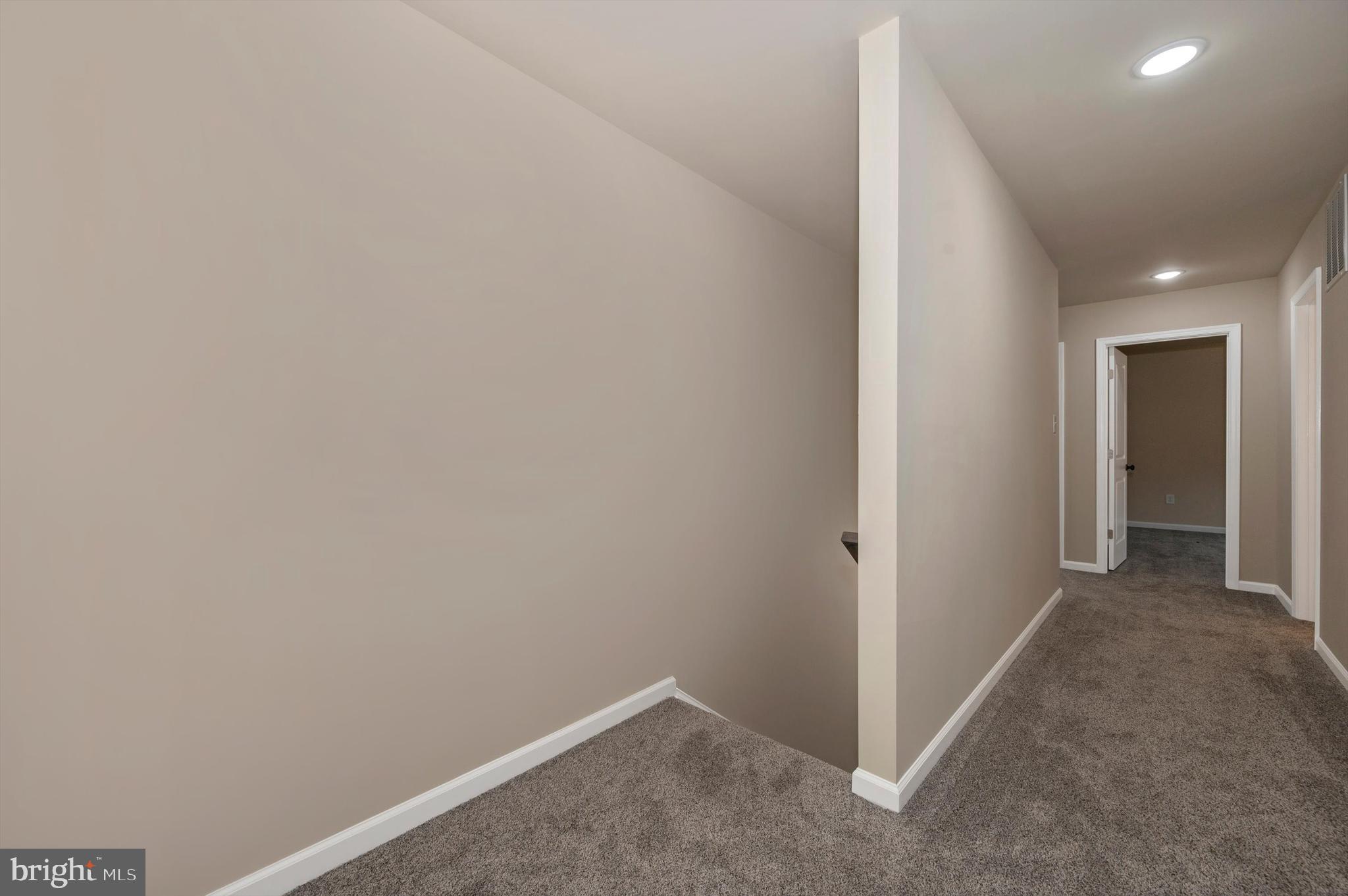 KATES HOLLOW ACRES - Residential