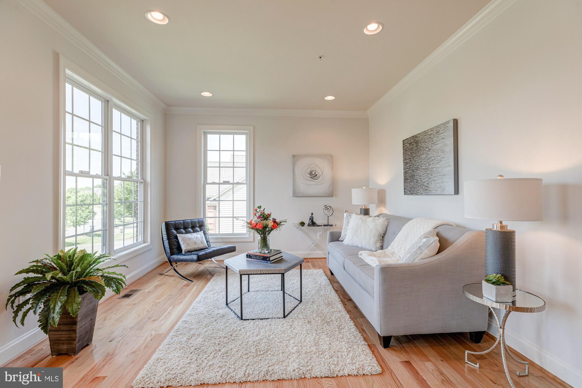 ROBERTS LANDING - Residential