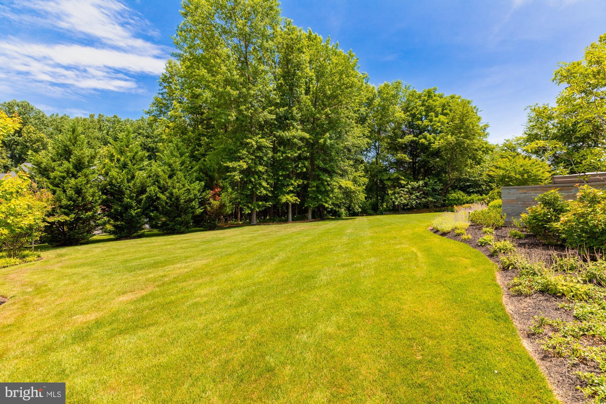 ROBERTS LANDING - Residential