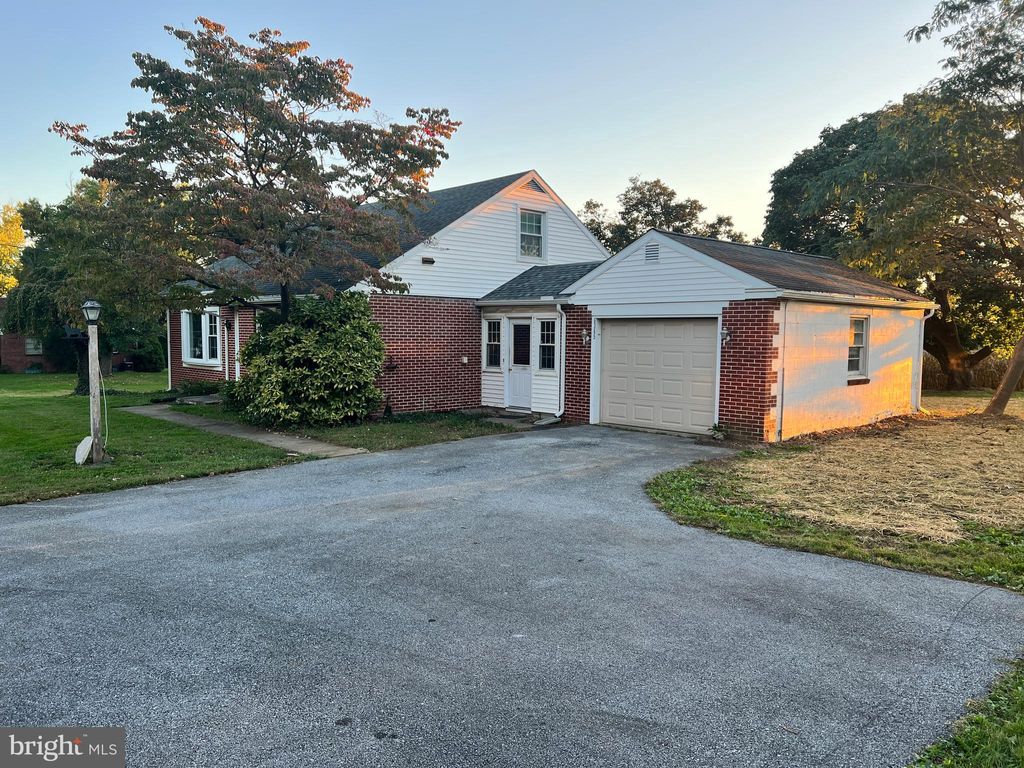 Photo of 6365 Main Street, EAST PETERSBURG, PA 17520 (MLS # PALA2077278)