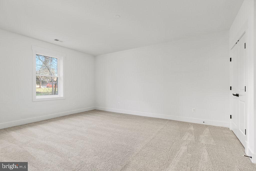 NORTH ARLINGTON - Residential