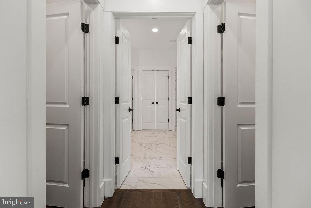 NORTH ARLINGTON - Residential