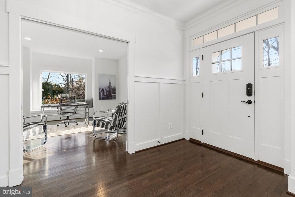 NORTH ARLINGTON - Residential