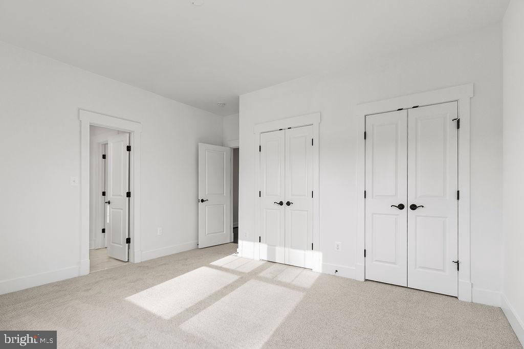 NORTH ARLINGTON - Residential