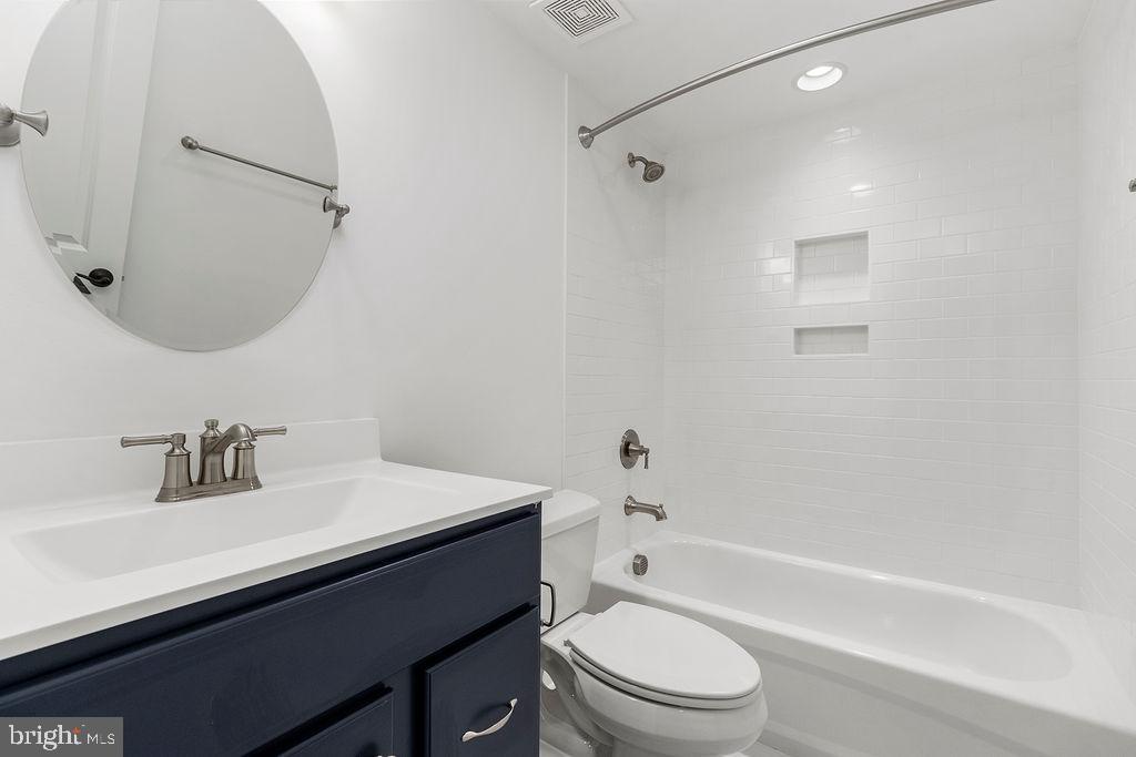 NORTH ARLINGTON - Residential