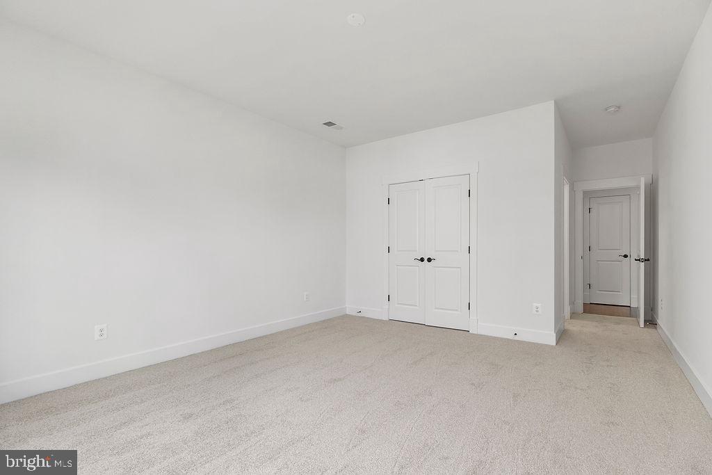 NORTH ARLINGTON - Residential