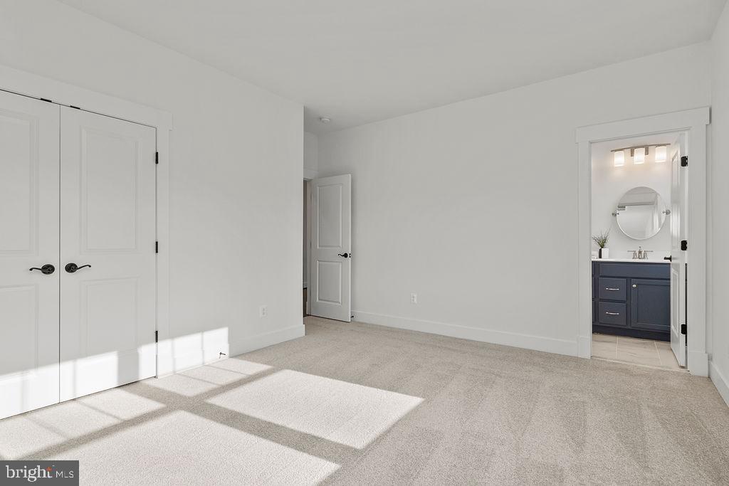 NORTH ARLINGTON - Residential