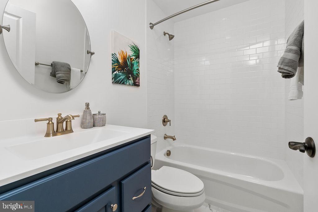 NORTH ARLINGTON - Residential