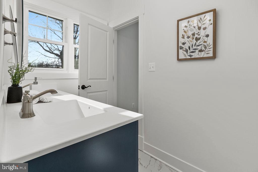 NORTH ARLINGTON - Residential