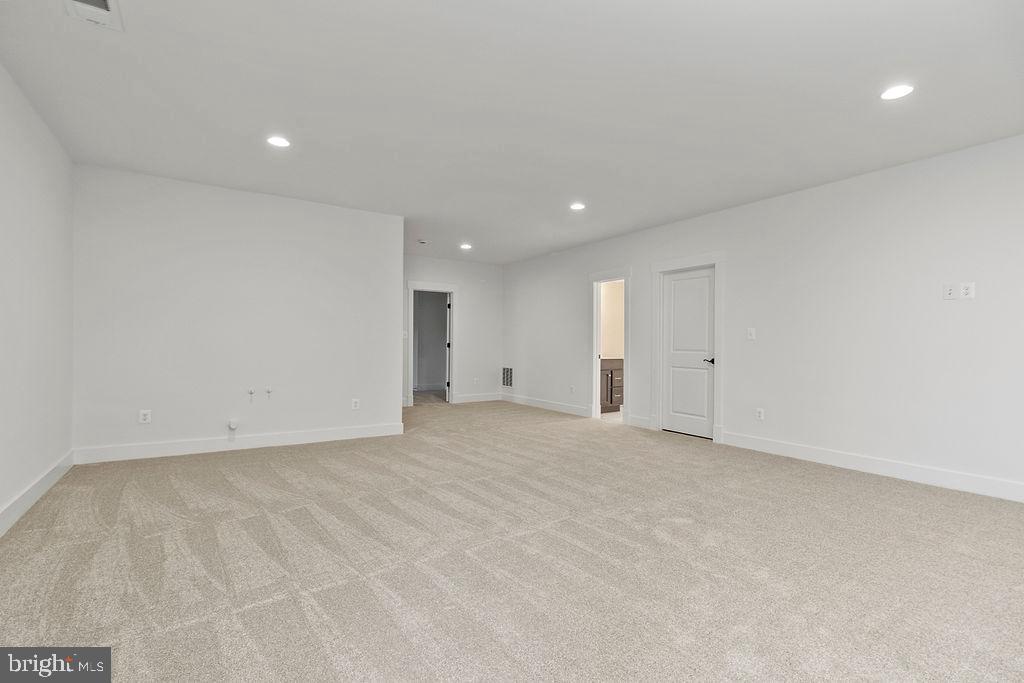 NORTH ARLINGTON - Residential