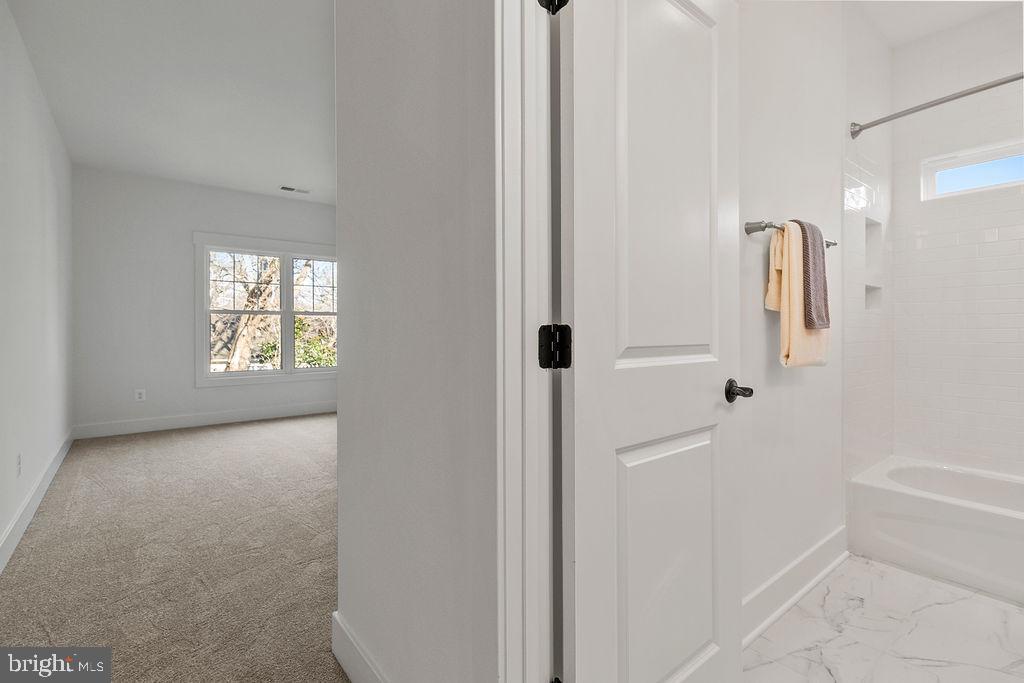 NORTH ARLINGTON - Residential