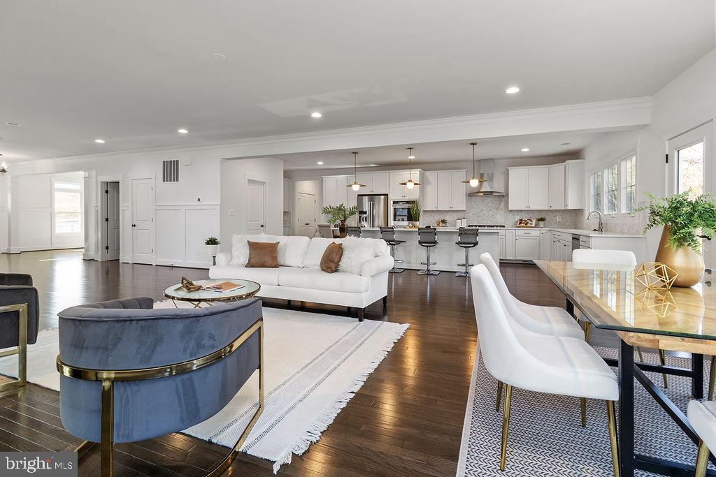 NORTH ARLINGTON - Residential