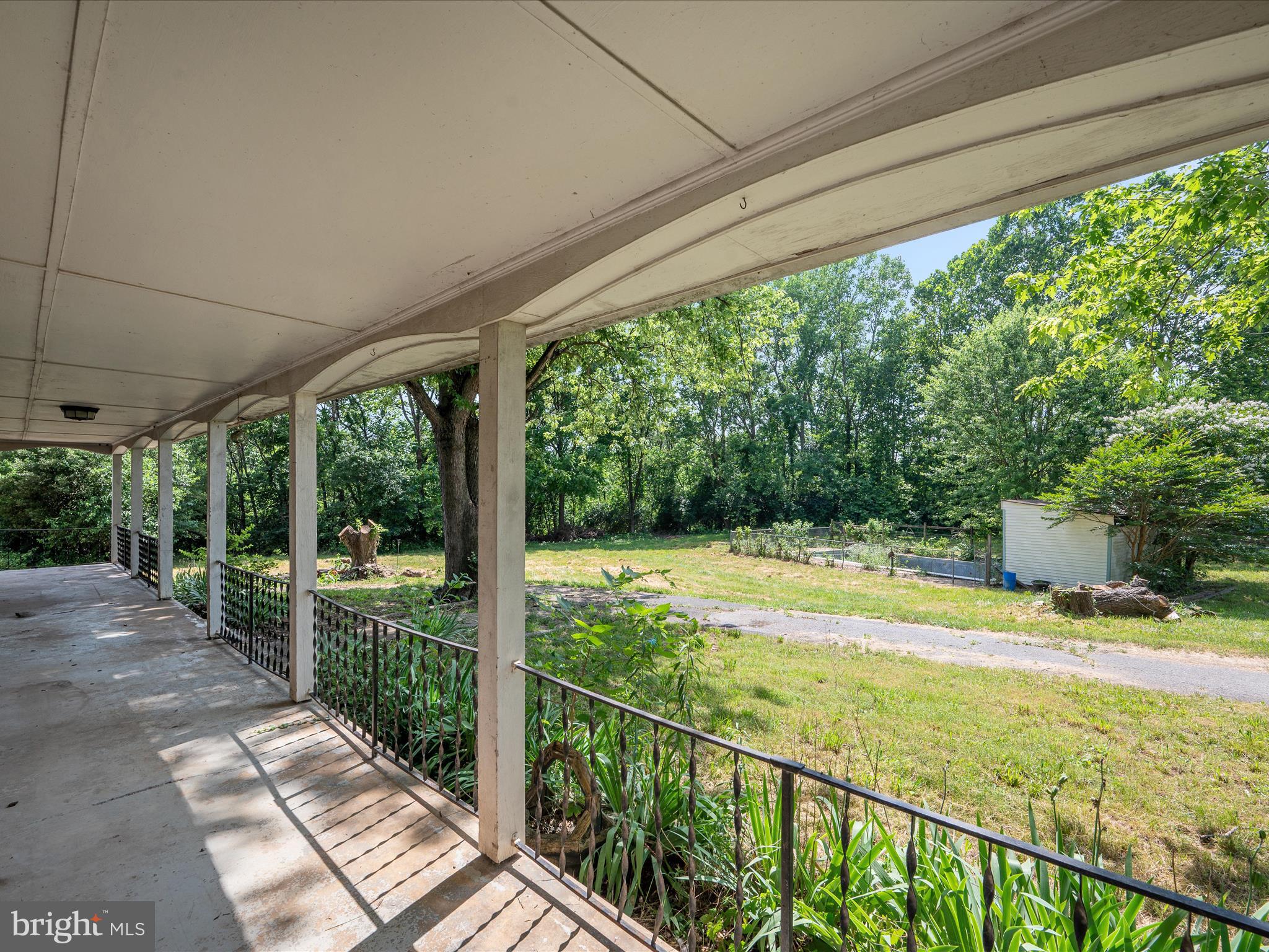 WALNUT GROVE - Residential