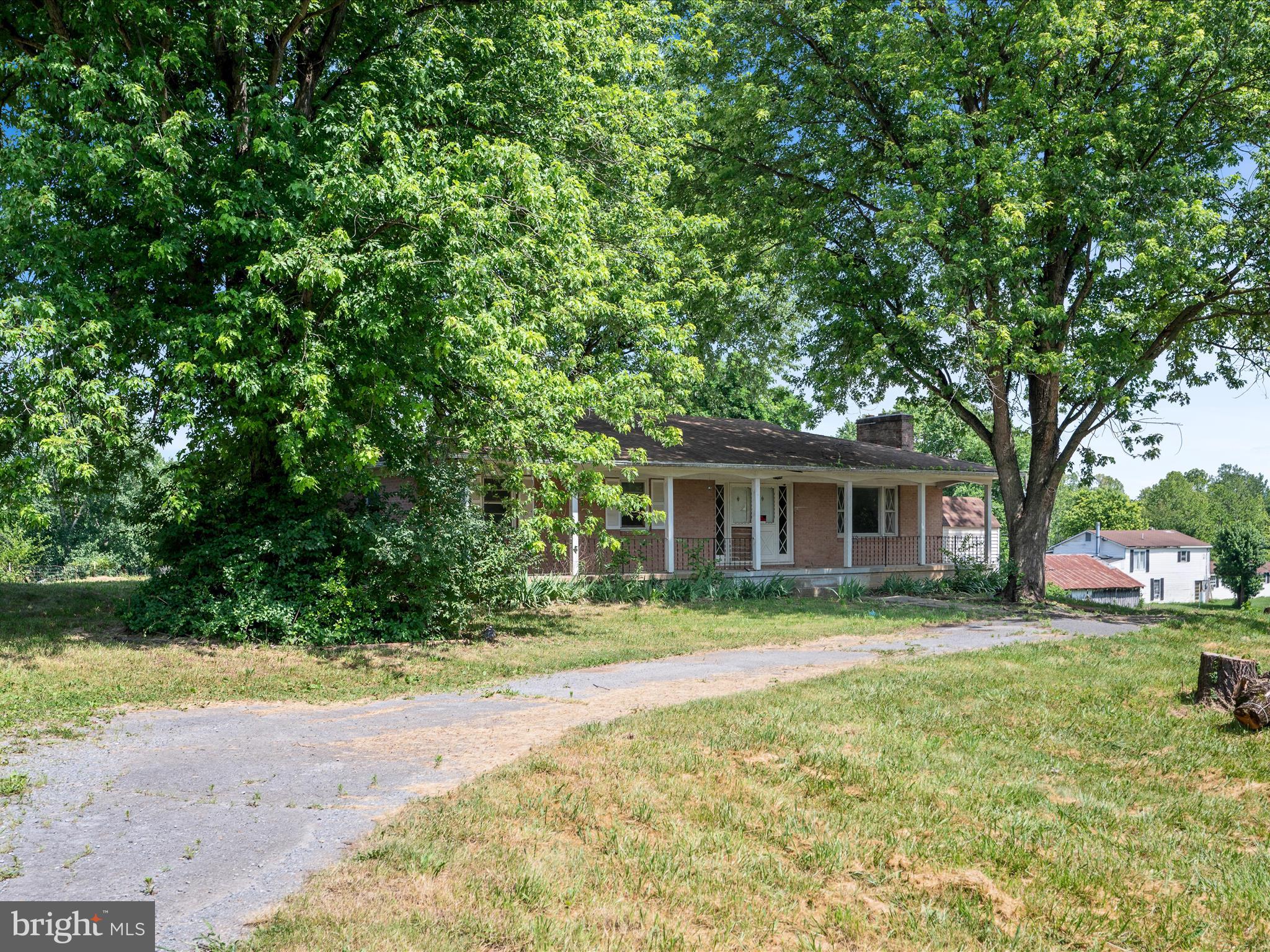 WALNUT GROVE - Residential