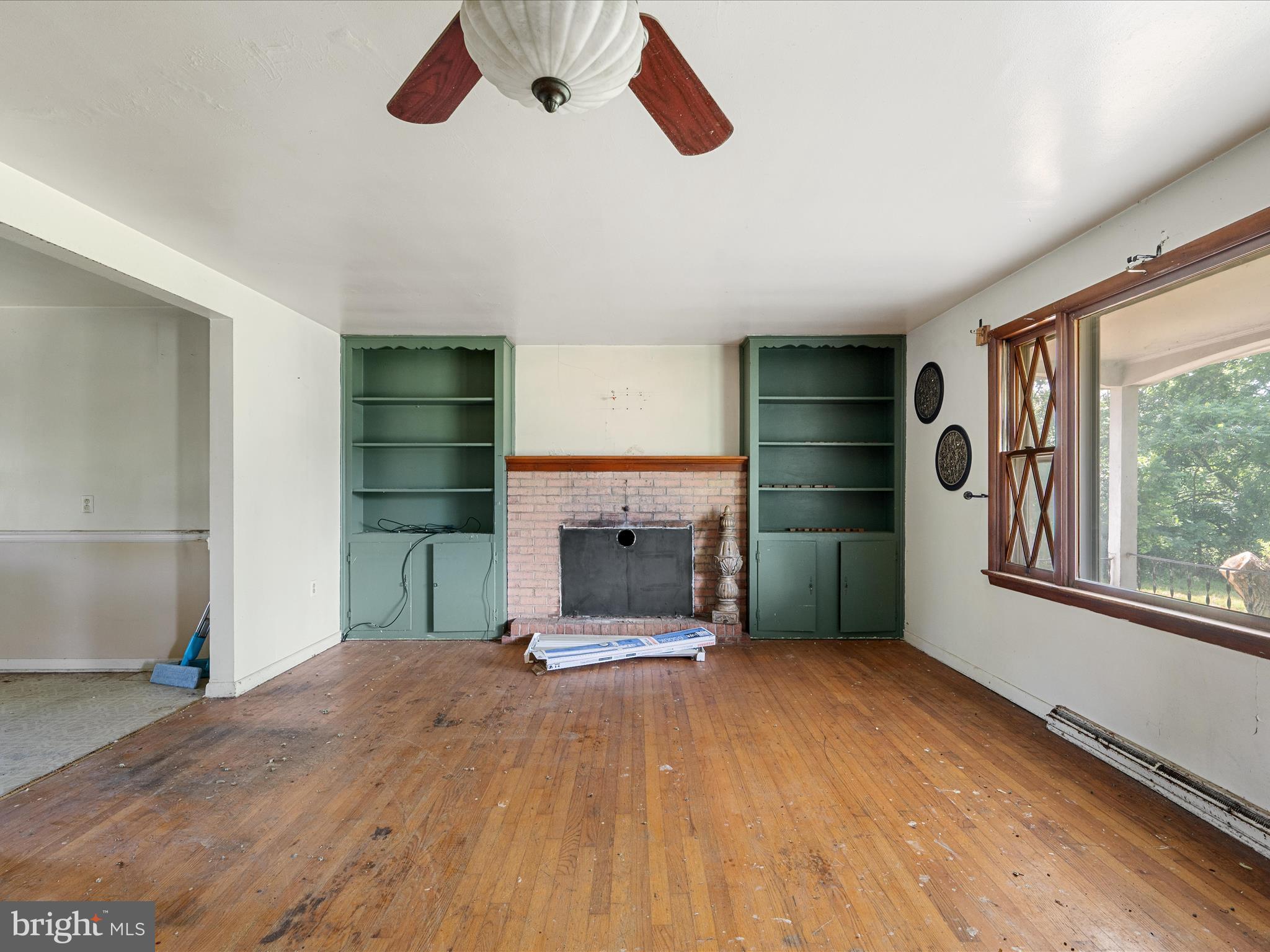 WALNUT GROVE - Residential