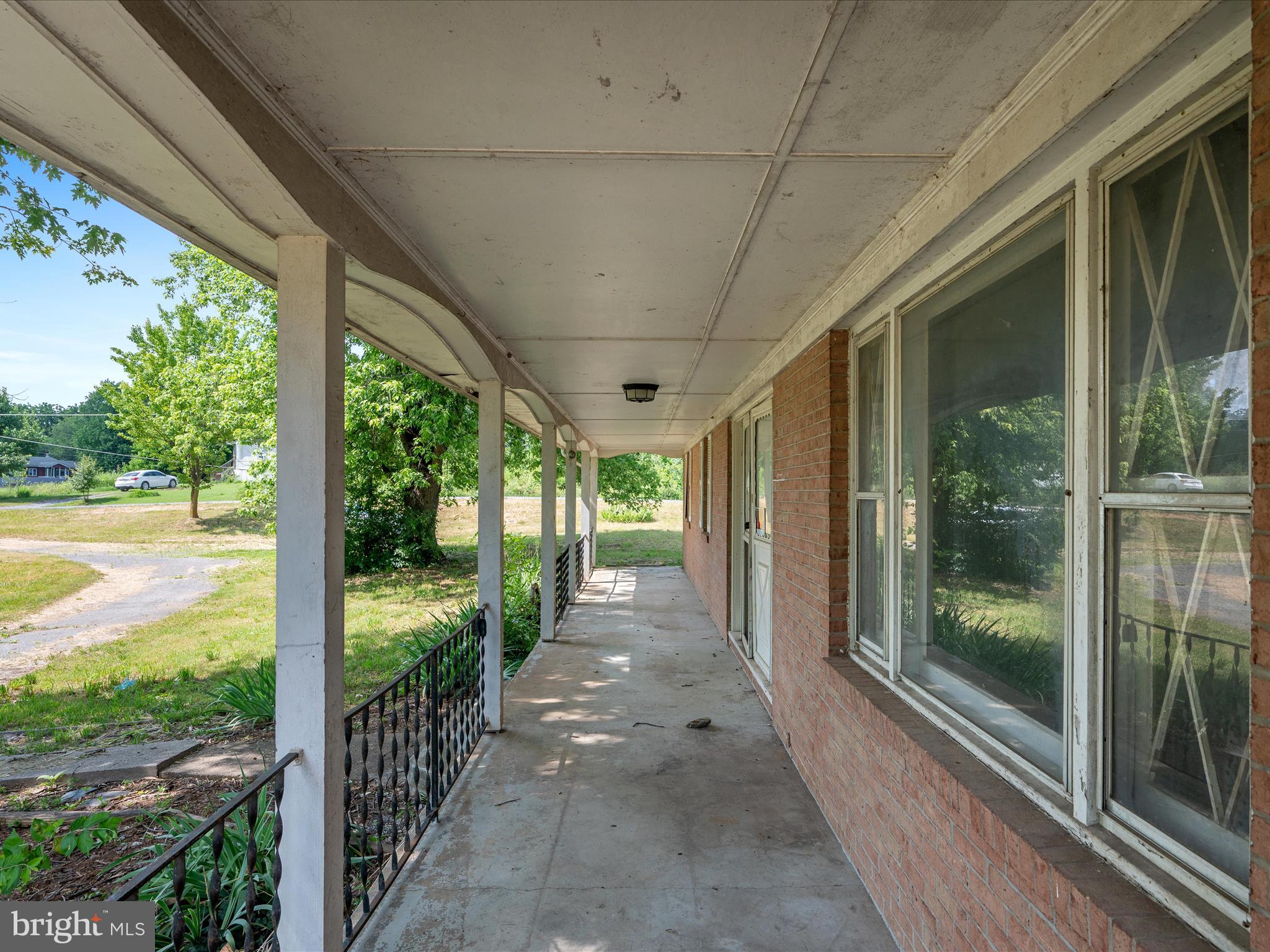 WALNUT GROVE - Residential