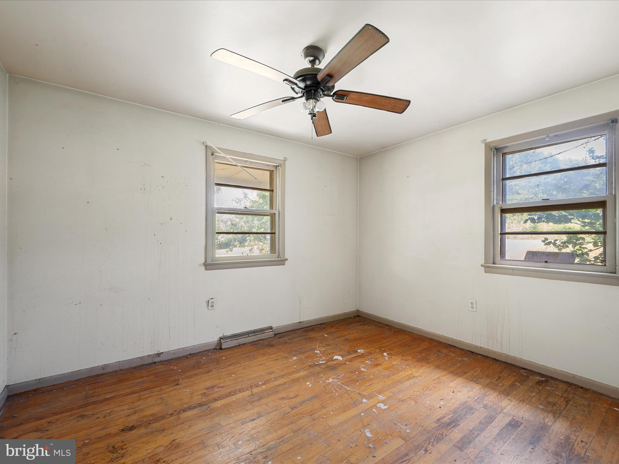 WALNUT GROVE - Residential