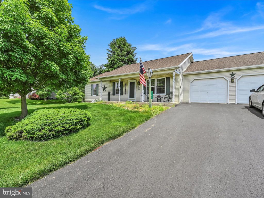 Photo of 115 Saddleback Drive, Marietta, PA 17547 (MLS # PALA2051138)