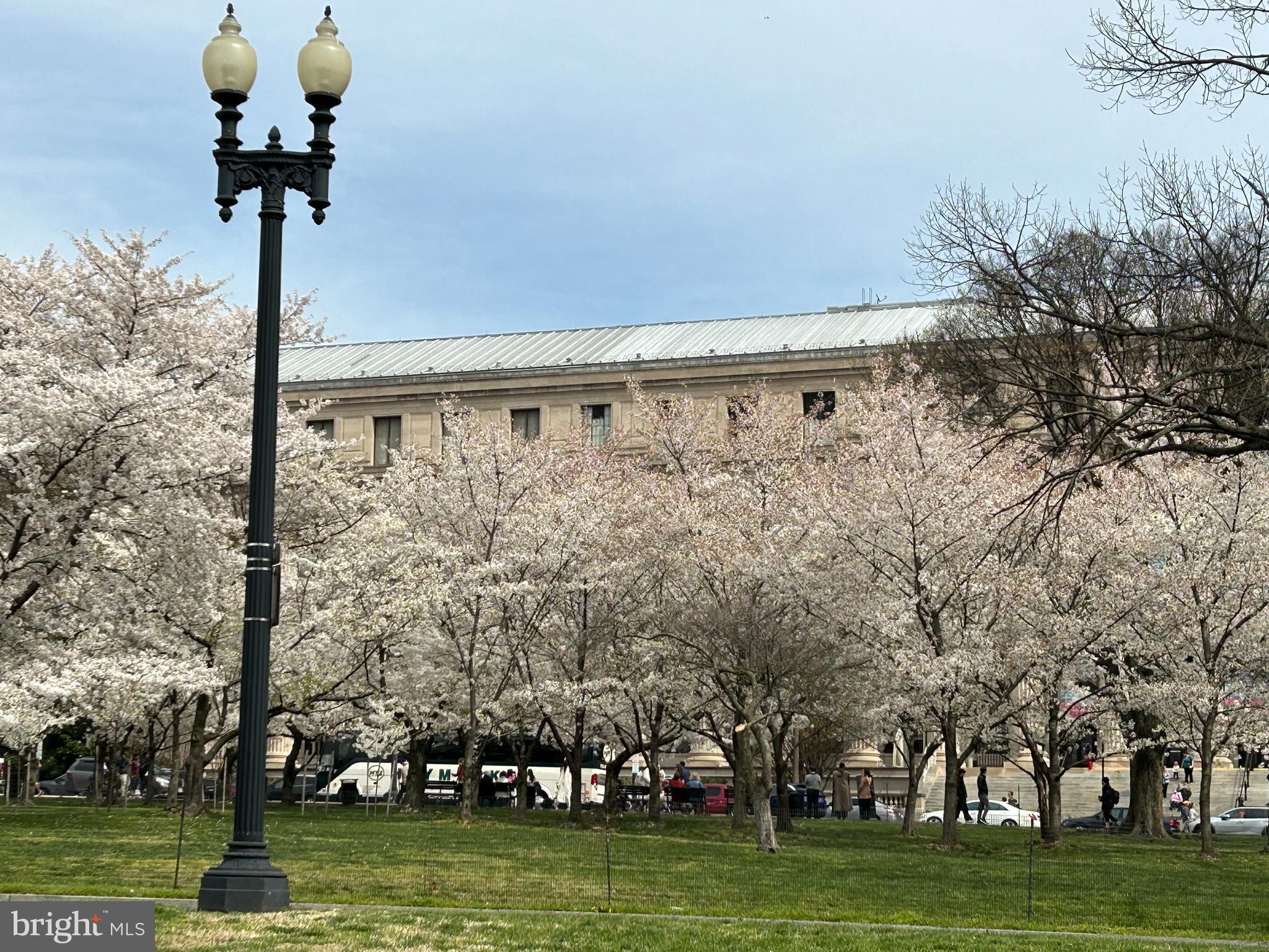 OLD SOUTH COUNTRY CLUB - Land