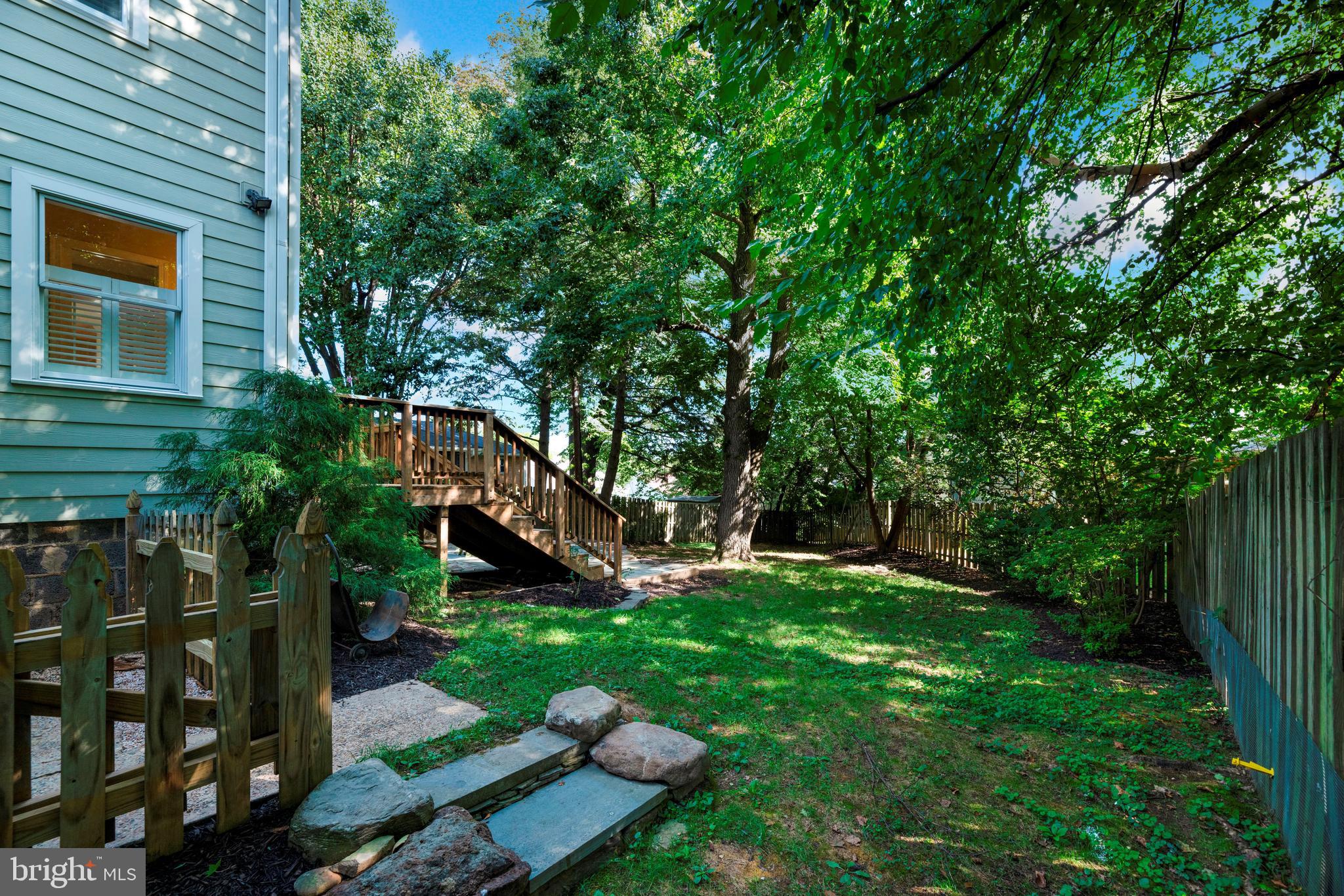 LEEWAY HEIGHTS - Residential