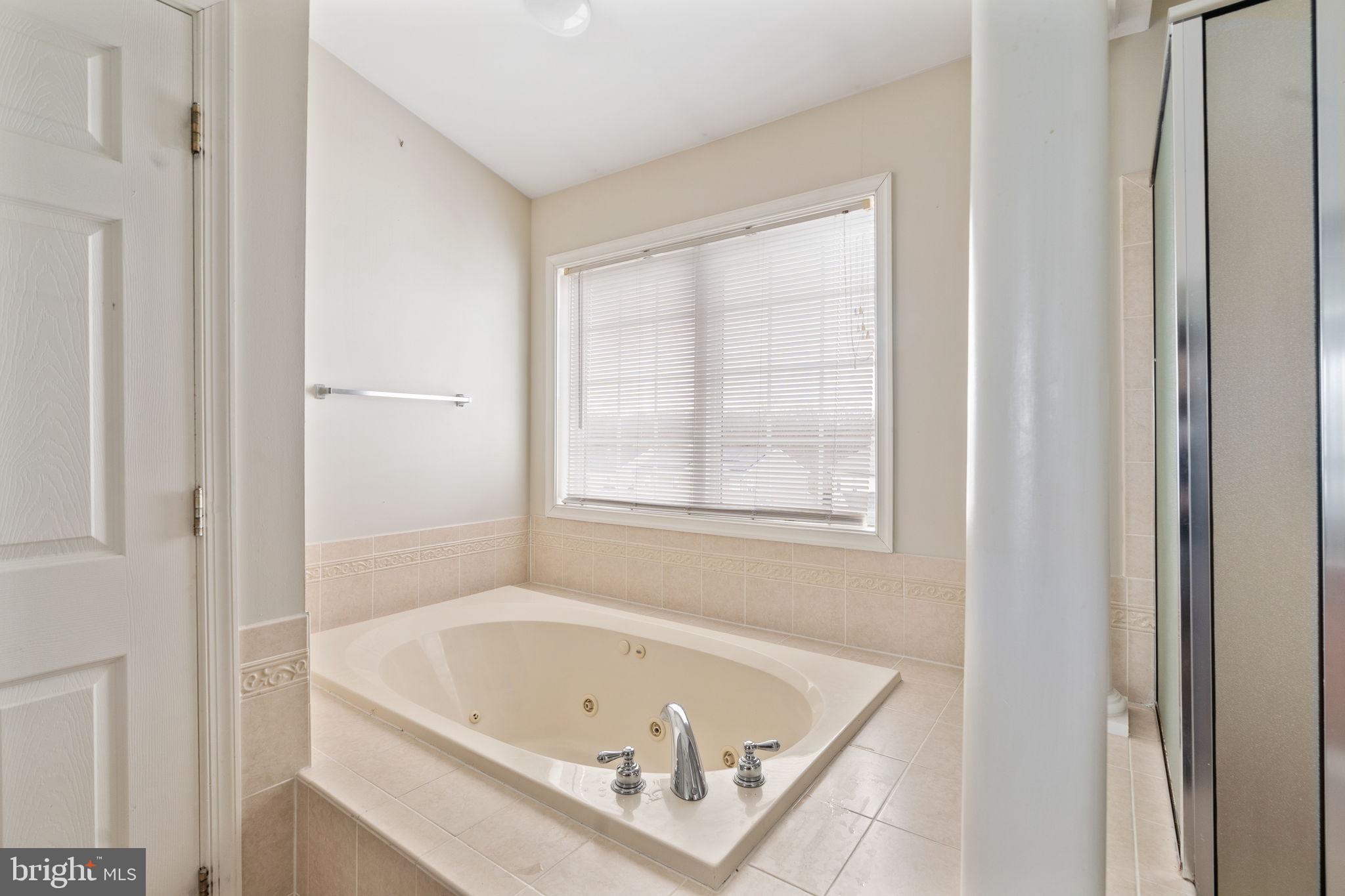 SOMERSET LANDING - Residential