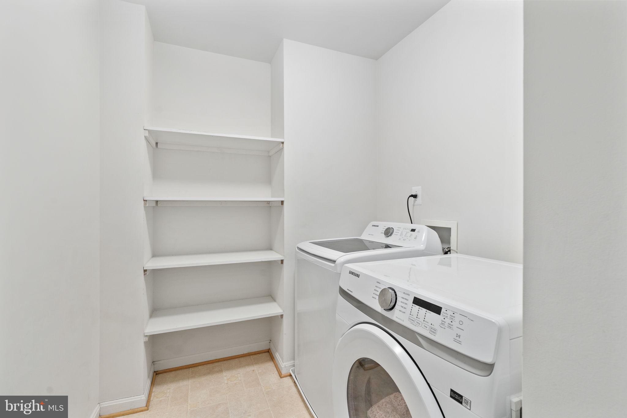 SOMERSET LANDING - Residential