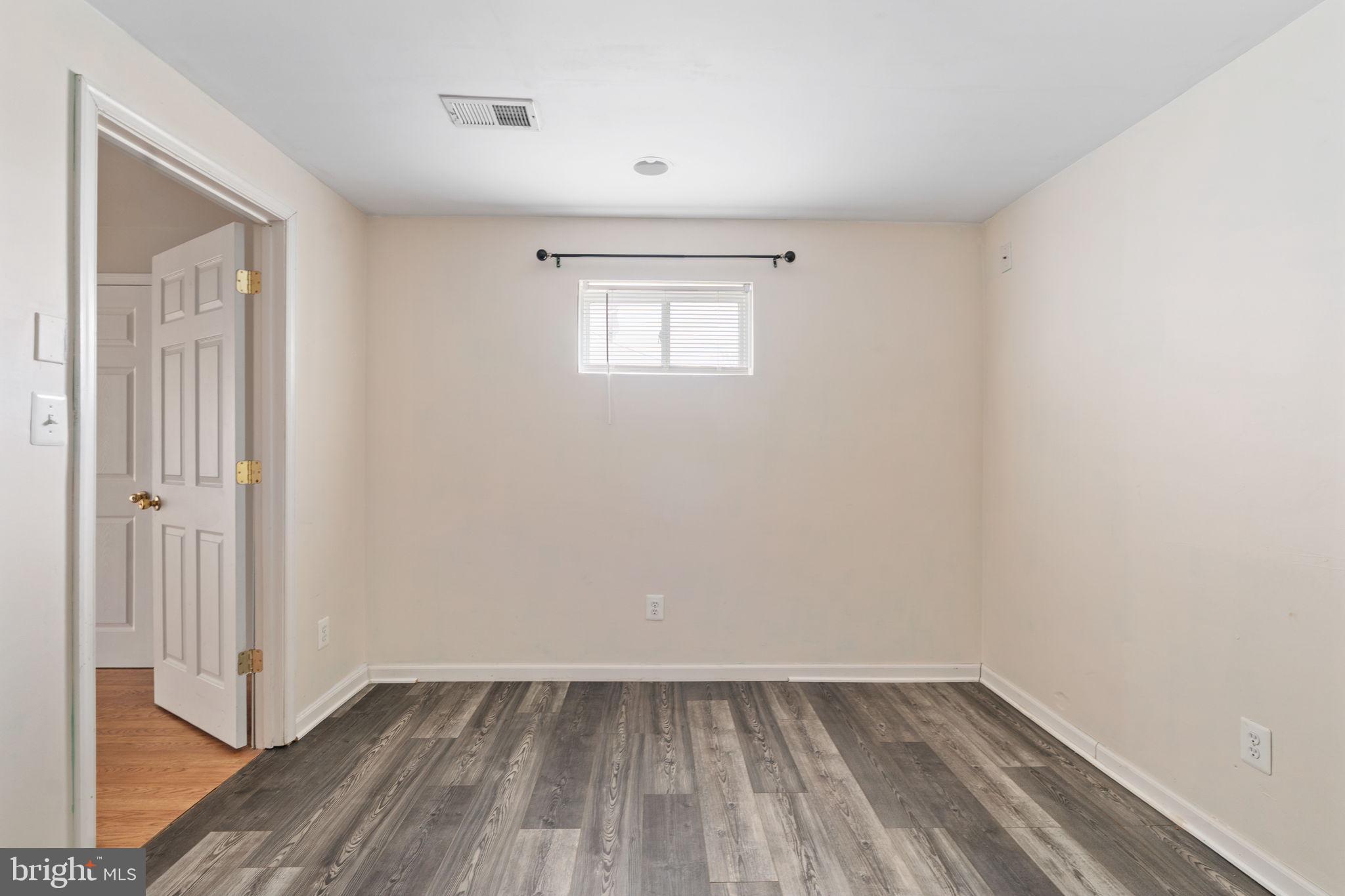 SOMERSET LANDING - Residential