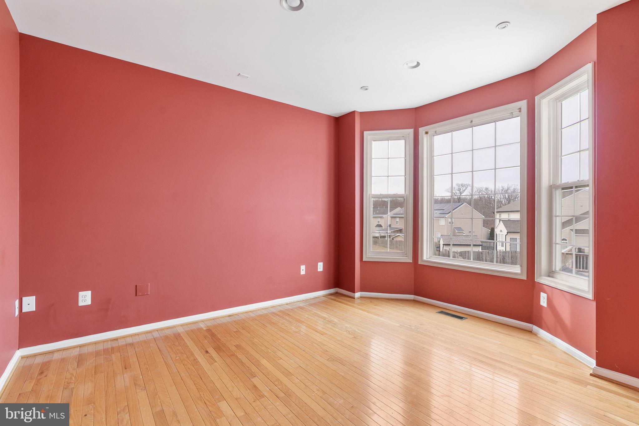 SOMERSET LANDING - Residential