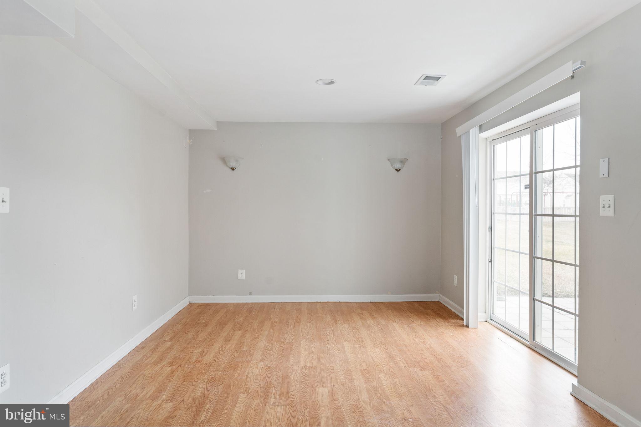 SOMERSET LANDING - Residential