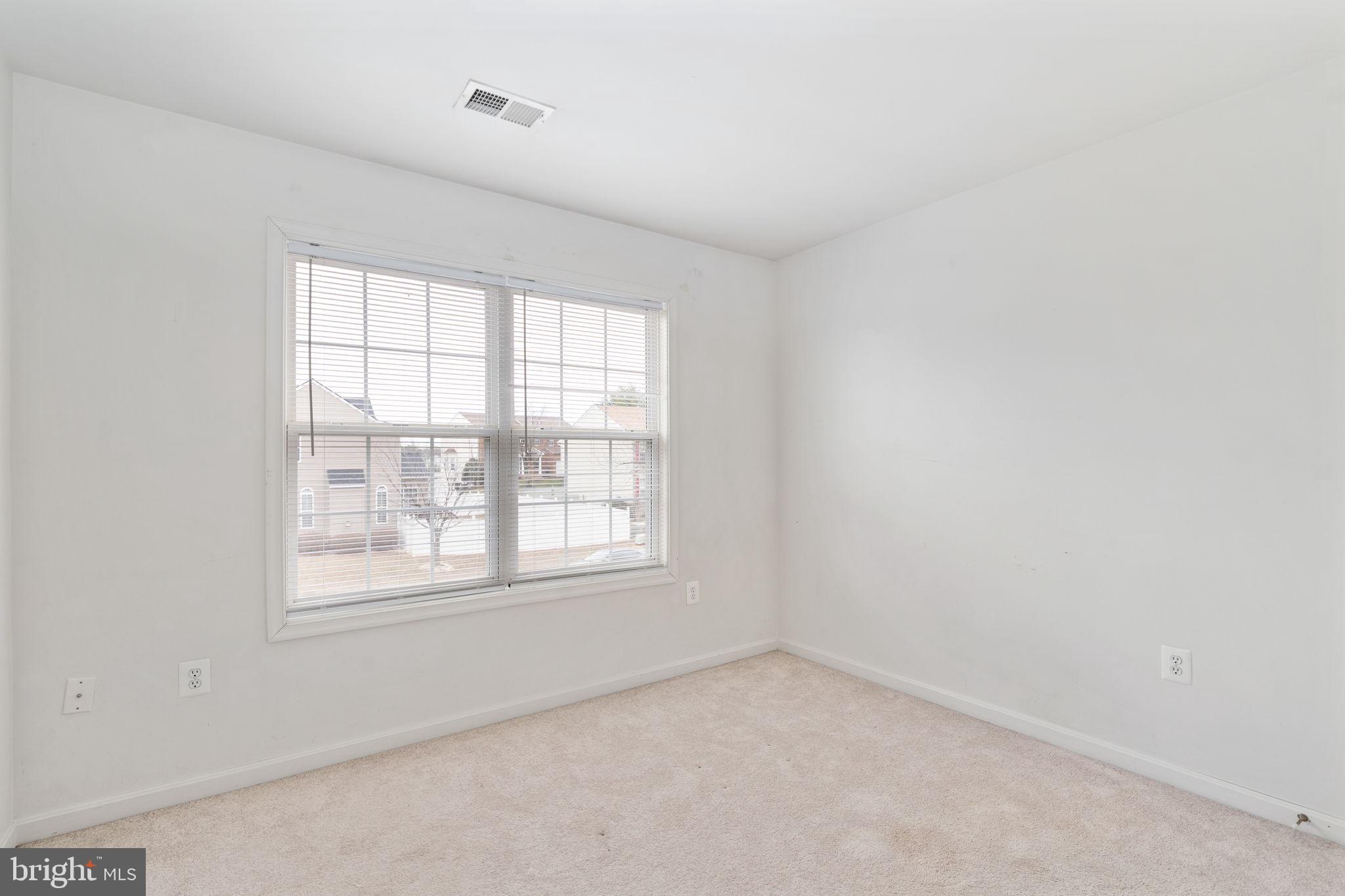 SOMERSET LANDING - Residential