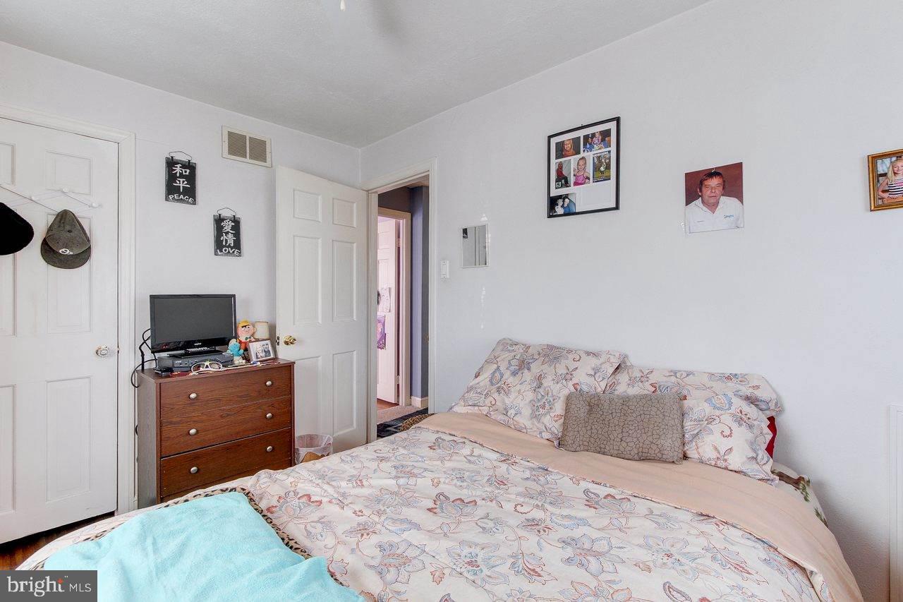 EAST YORK - Residential
