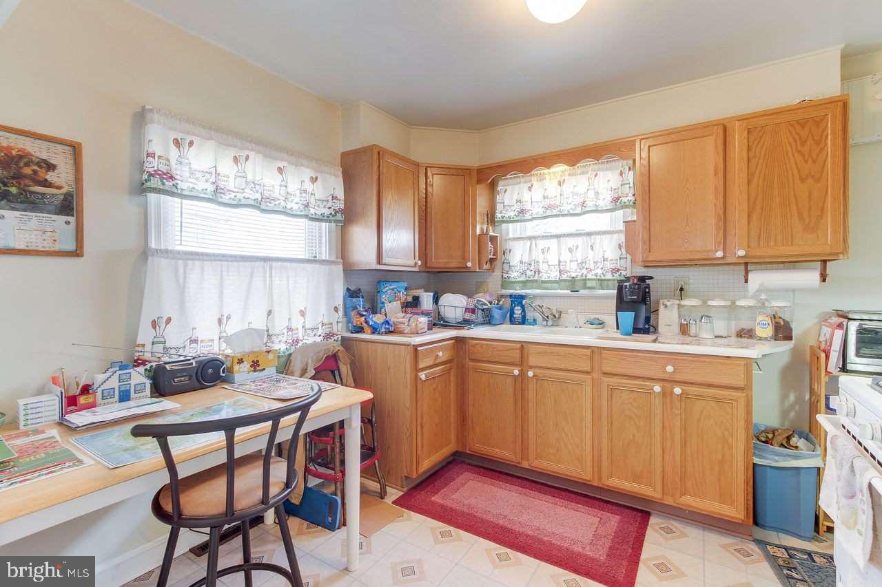 EAST YORK - Residential