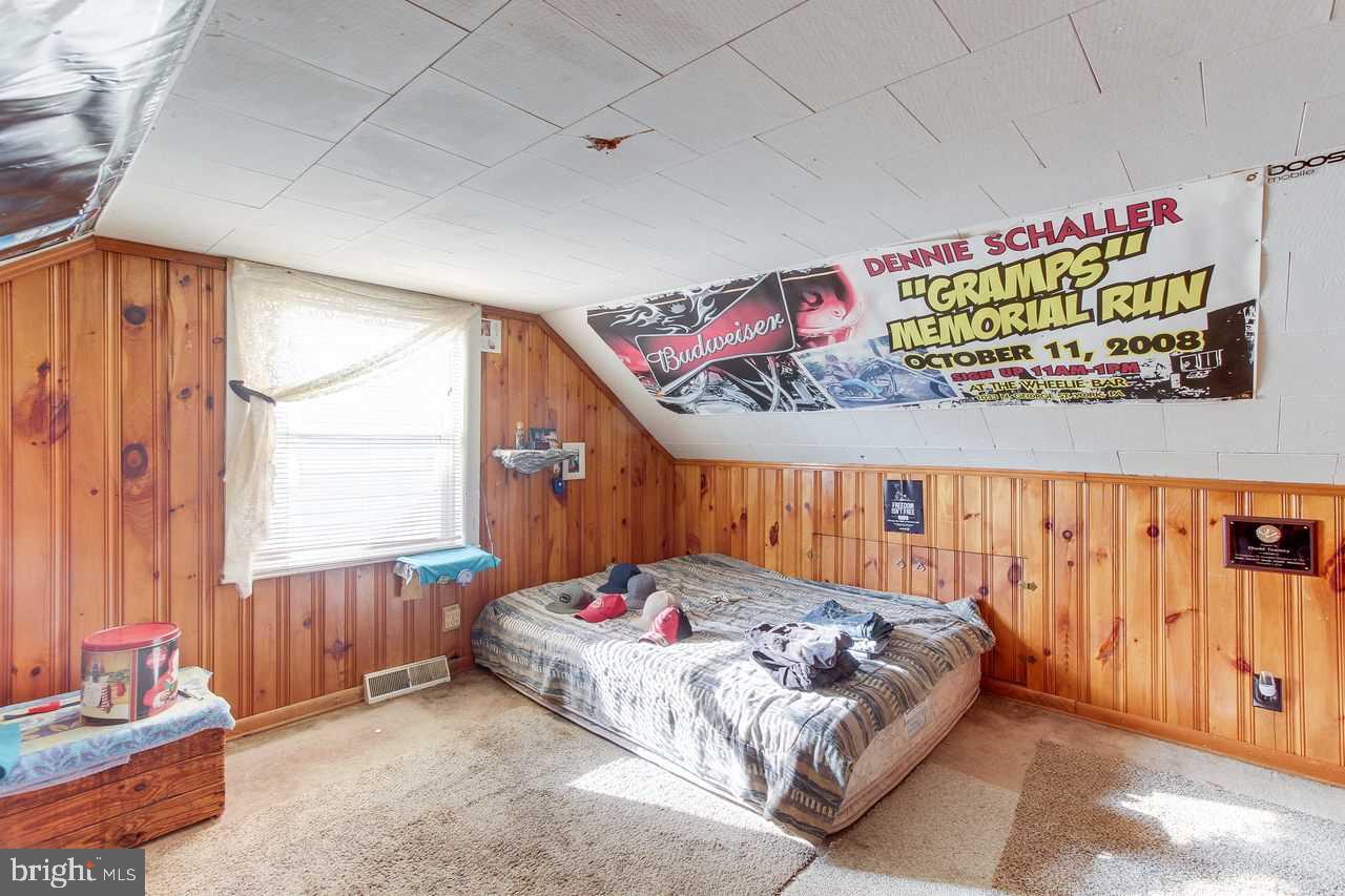EAST YORK - Residential