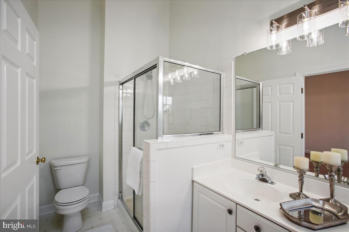 SUMMERS GROVE - Residential Lease