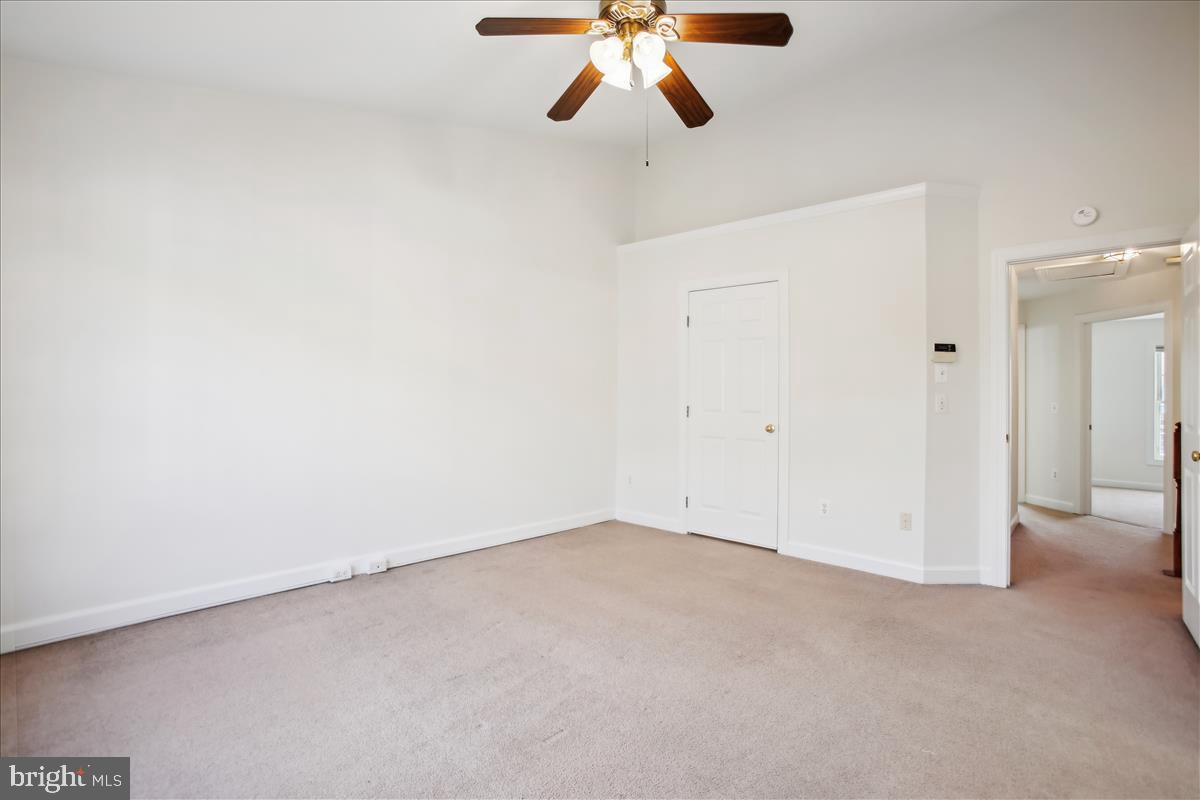 SUMMERS GROVE - Residential Lease