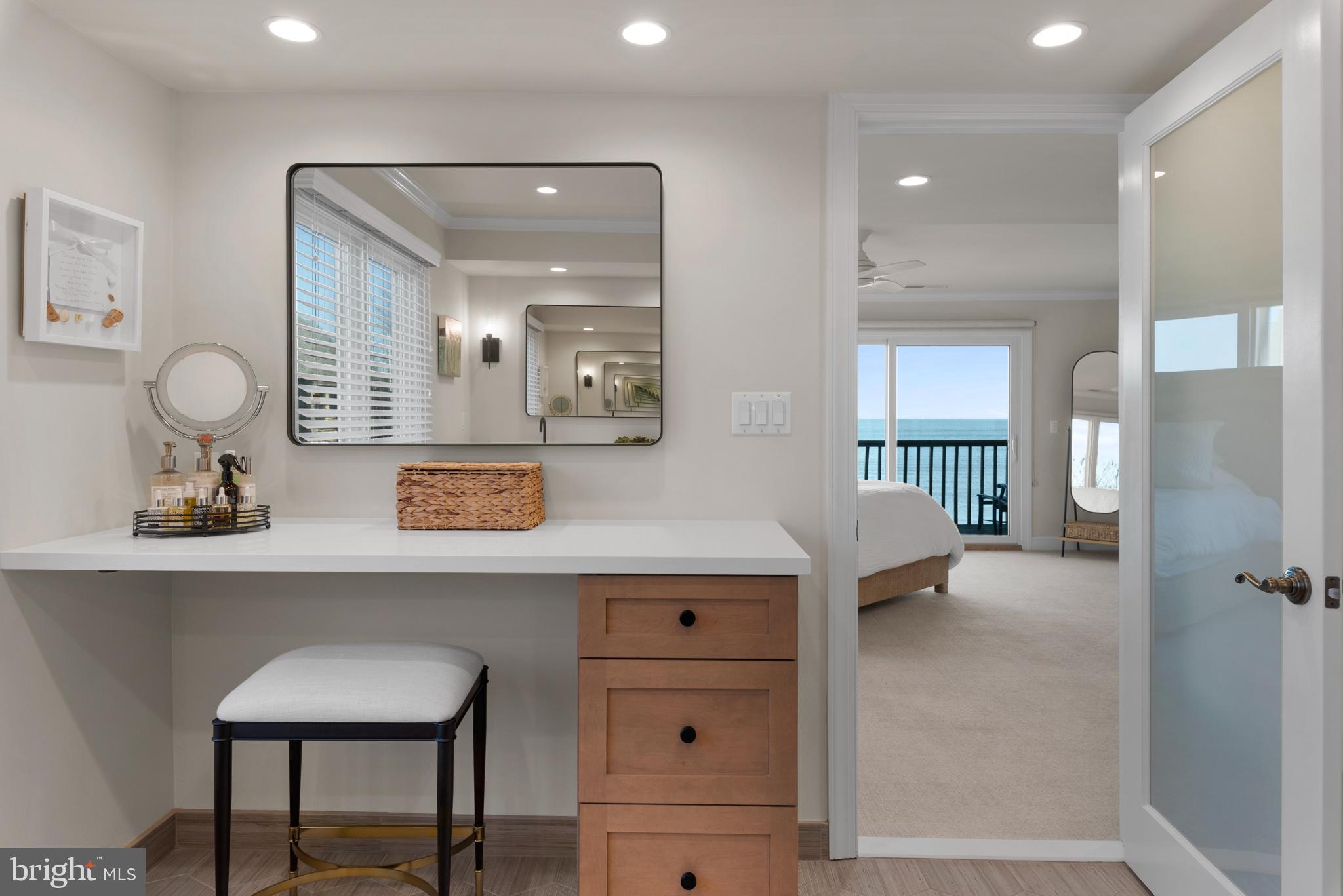 CHESAPEAKE HARBOUR - Residential