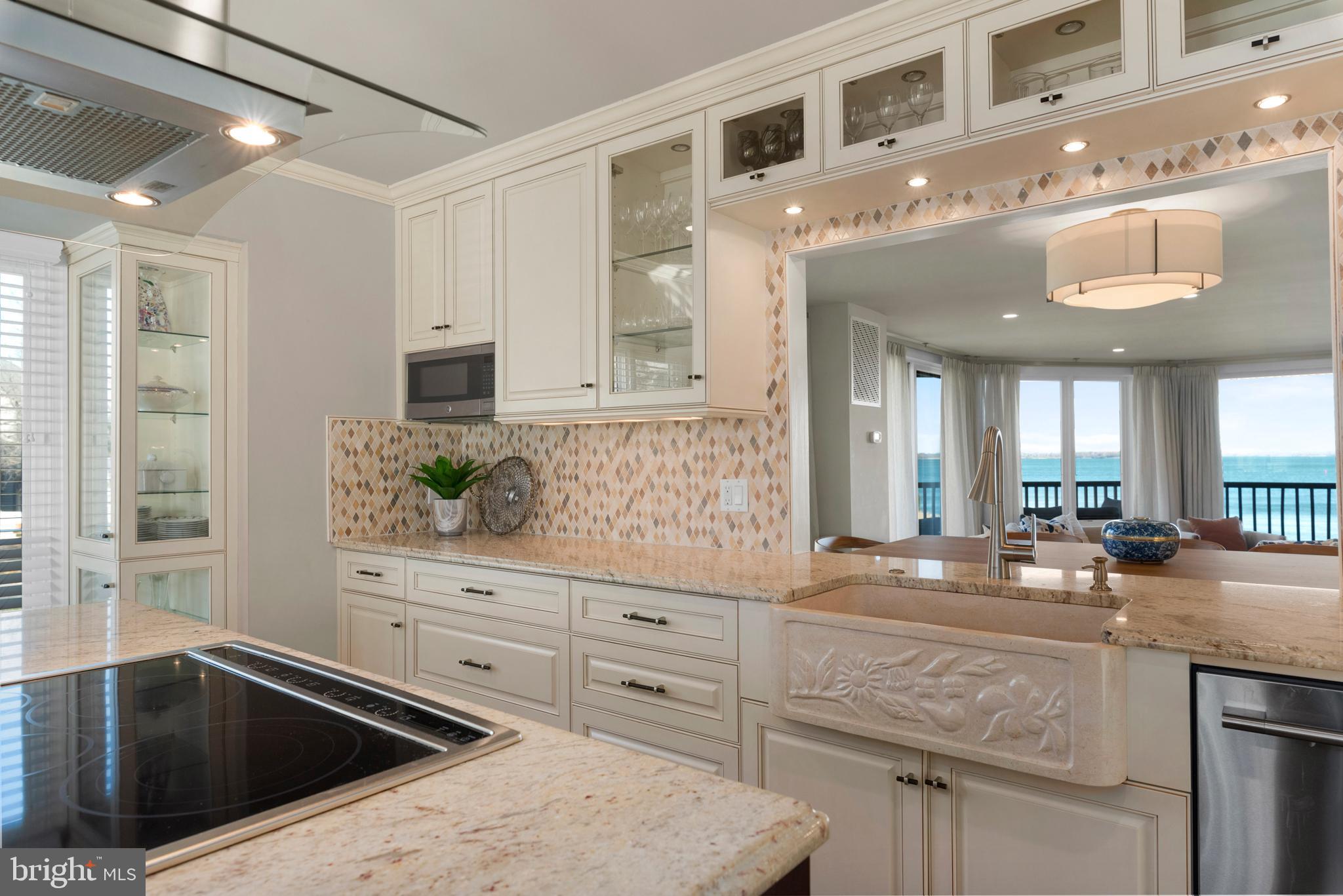 CHESAPEAKE HARBOUR - Residential