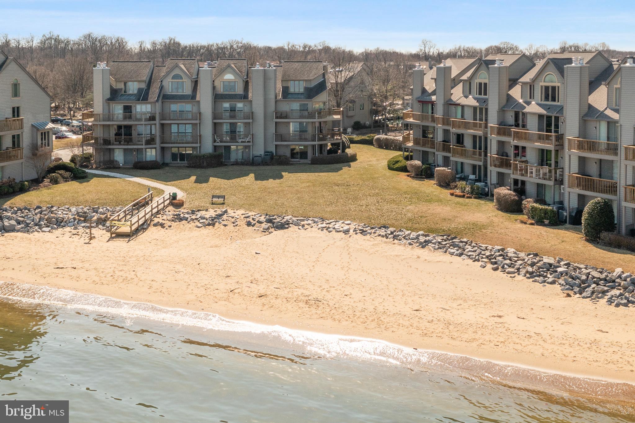 CHESAPEAKE HARBOUR - Residential