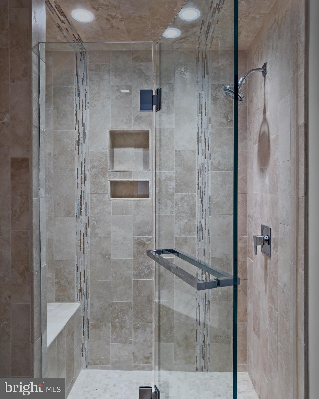 CHESAPEAKE HARBOUR - Residential