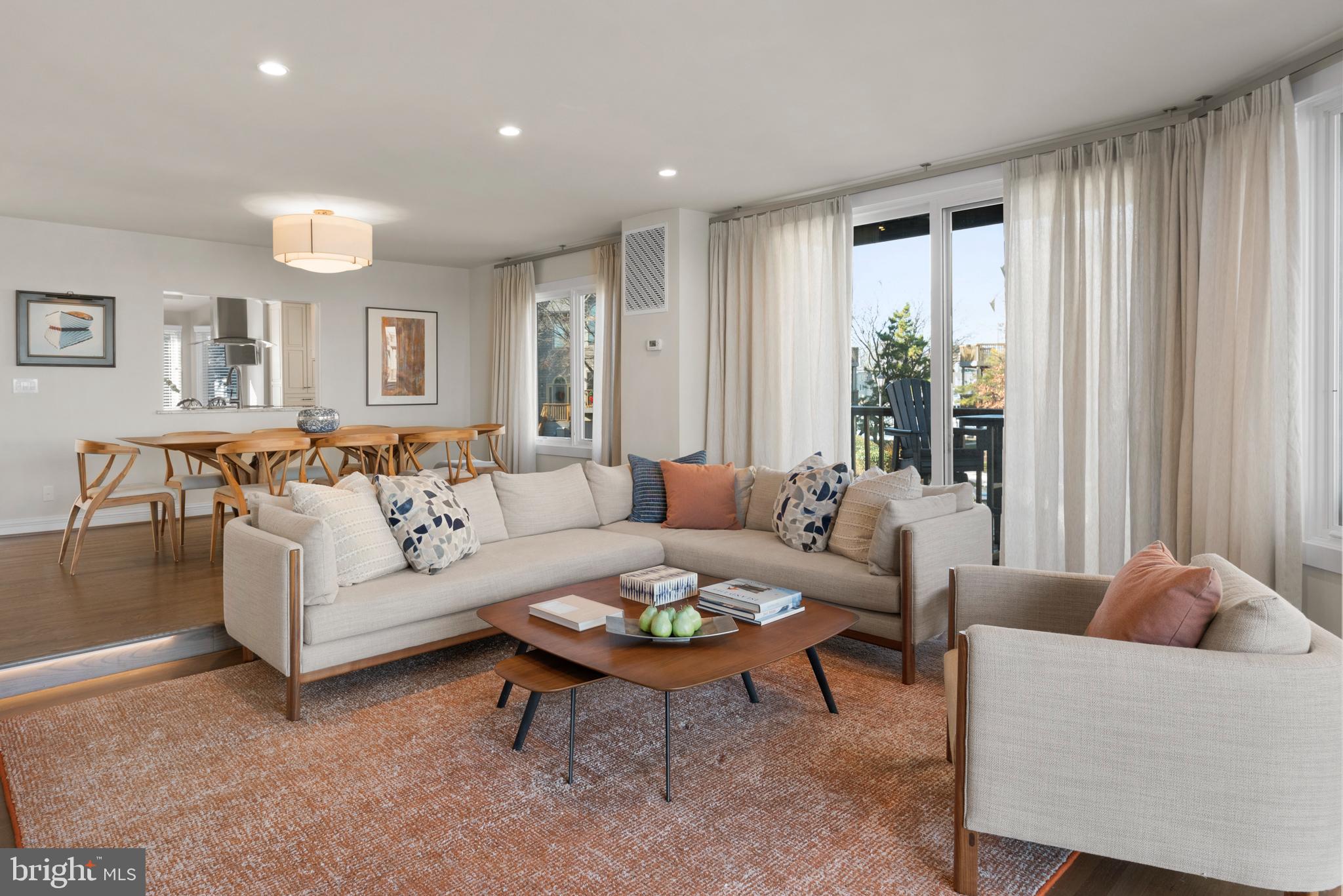 CHESAPEAKE HARBOUR - Residential