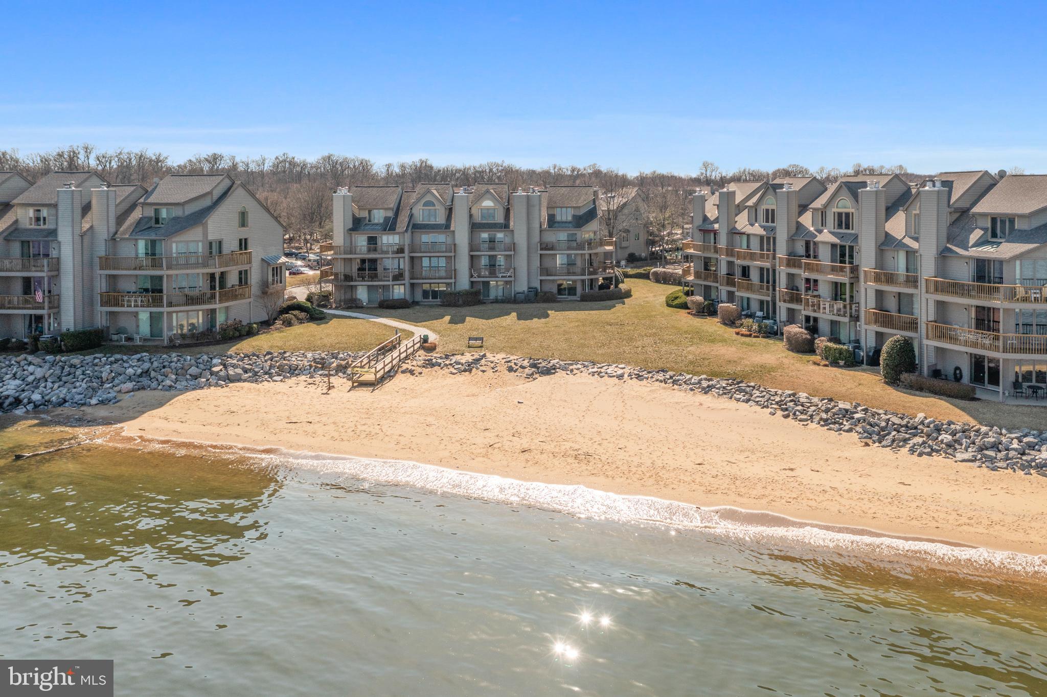 2157 SAND CASTLE COURT