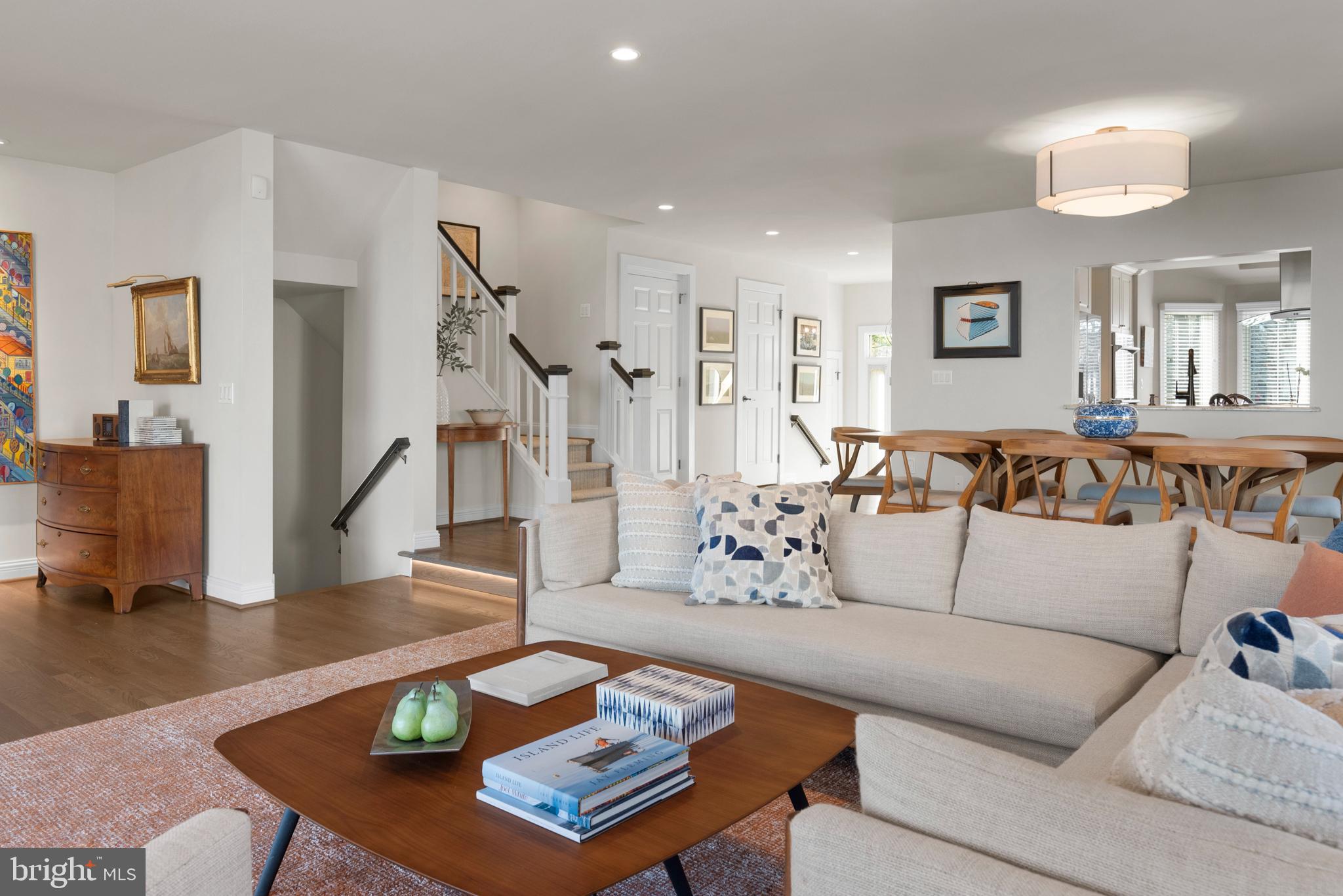 CHESAPEAKE HARBOUR - Residential