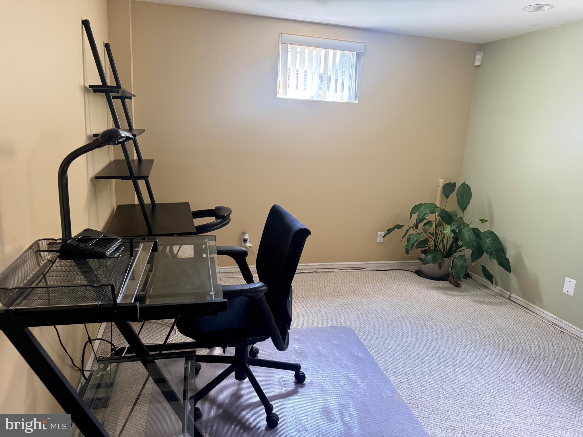 CEDAR VALLEY - Residential Lease